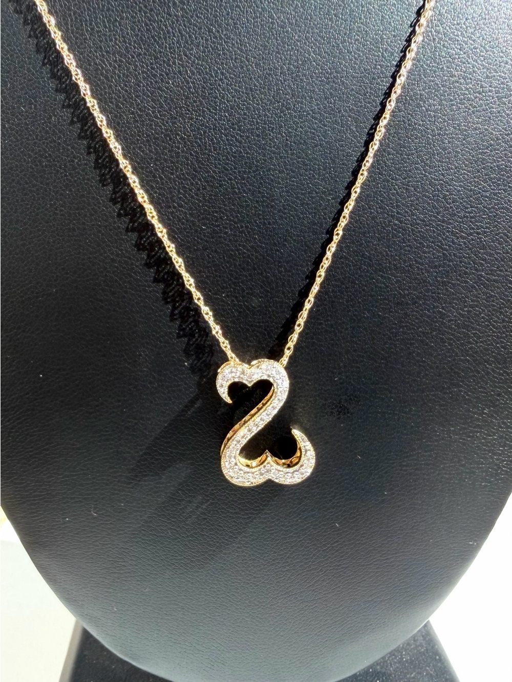 Jane Seymour 14k Yellow Gold .20tcw Diamond Open Heart Pendant Necklace